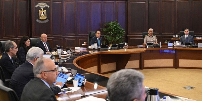 تخصيص 1.9 فدان لإنشاء مستشفى ميداني في أبرز قرارات الاجتماع الـ 50 لمجلس الوزراء