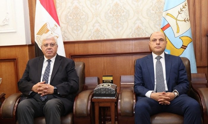 تعاون مشترك بين وزير التعليم العالي ومحافظ كفر الشيخ خلال زيارة الجامعة