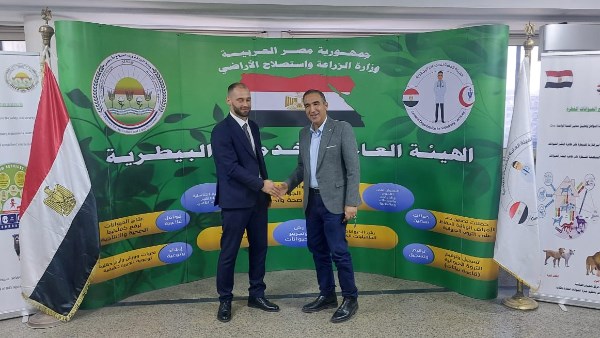 تعزيز التعاون الفني بين الخدمات البيطرية والزراعة الروسية