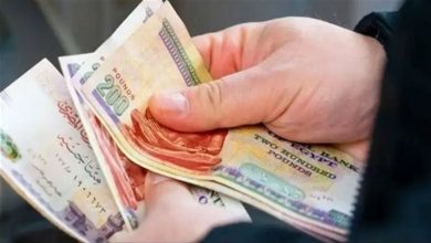 تعطل خدمات الإنترنت يربك المعاملات المالية ويدفع البنوك للاعتذار