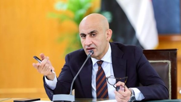 تعليمات مهمة من التعليم لجميع اللجان استعداداً لامتحانات الثانوية العامة الأخيرة
وزير التعليم يأمر اللجان بترتيب توزيع كتيبات المفاهيم لمواد الأحياء والرياضيات
تحذير عاجل من التعليم لجميع اللجان قبل انتهاء امتحانات الثانوية العامة