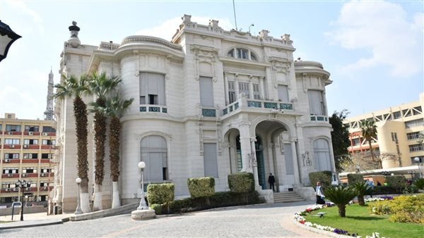تعيين وكيل جديد في كلية التجارة بجامعة عين شمس
رئاسة الجامعة تصدر قرارًا بتعيين وكيل لشئون التعليم بجامعة عين شمس
دكتور محمد ضياء يعين وكيلاً جديداً لكلية التجارة بجامعة عين شمس
جديد جامعة عين شمس: تعيين وكيل لكلية التجارة لشئون الطلاب