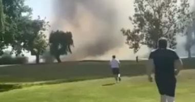 شاهد عيان يروى تفاصيل لحظة تحطم طائرة صغيرة فى مطار لندن ساوثيند.. فيديو وصور