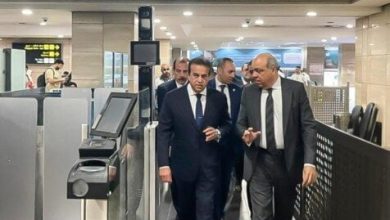 تفقد وزيران عيادات الحجر الصحي بمطار القاهرة الدولي