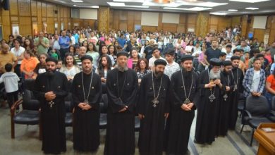 تكريم المتفوقين في إيبارشية المنيا بأجواء احتفالية مميزة
شهد حفل تكريم المتفوقين من طلبة وطالبات الشهادة الإعدادية بحضور نيافة الأنبا مكاريوس أسقف إيبارشية المنيا