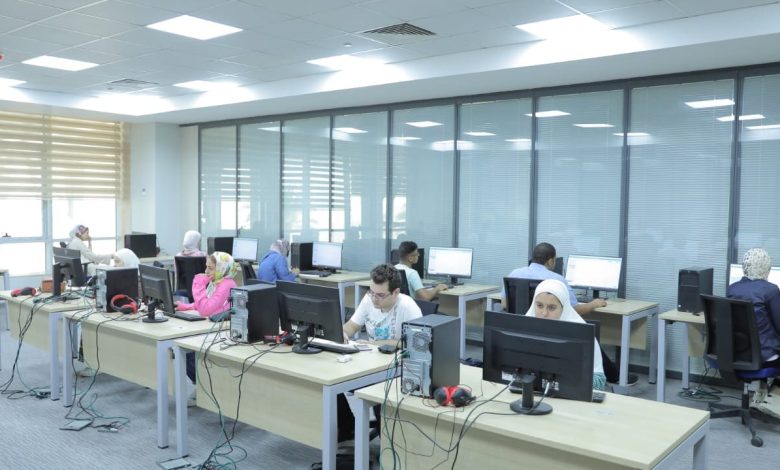 تنسيق الجامعات 2025: نتائج متوقعة للعلمي والأدبي تصل إلى 90.48% و68.29%
توقعات تنسيق الجامعات 2025 تسجل ارتفاعاً مع اقتراب انتهاء امتحانات الثانوية العامة
نسب تنسيق الجامعات 2025 تصدرت المشهد: 90.48% للعلمي و68.29% للأدبي
استعدادات تنسيق الجامعات 2025: 90.48% للعلمي و68.29% للأدبي في الأفق
فرص الطلاب في تنسيق الجامعات 2025: 90.48% للعلمي و68.29% للأدبي
