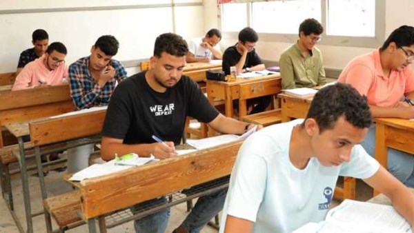توضيح عاجل من التعليم بشأن امتحان إحصاء الثانوية العامة 2025