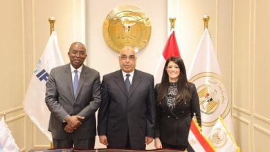 توقيع مذكرة تفاهم بين وزيرا العدل والتخطيط ومؤسسة التمويل الدولية