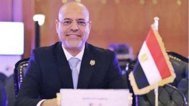 جبران يؤكد بدء تطبيق قانون العمل الجديد رسمياً أول سبتمبر المقبل