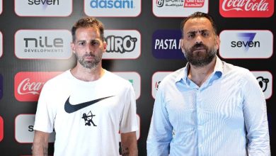 جون إدوارد مع يانيك فيريرا مدرب الزمالك الجديد