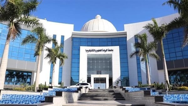 خصومات جديدة في مصاريف جامعة الريادة للعلوم والتكنولوجيا 2025-2026 بنسبة 25%