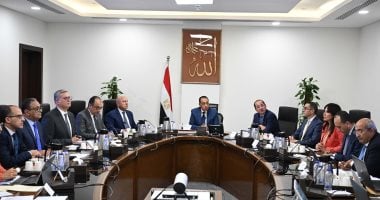 رئيس الوزراء يستعرض الفرص الاستثمارية الجارى التفاوض بشأنها مع دول خليجية