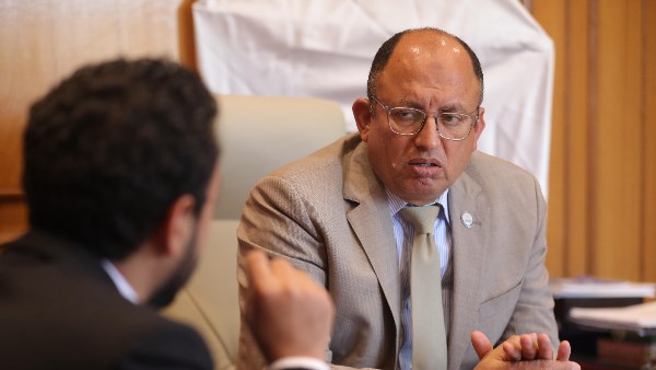 رئيس جامعة حلوان يؤكد انتهاء المرحلة الأولى من المجمع الطبي بحلول 2026