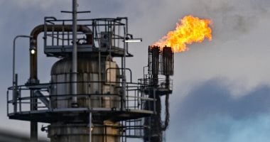الحكومة تستهدف رفع مساهمة قطاع البترول فى الناتج المحلى لـ8% بحلول 2030