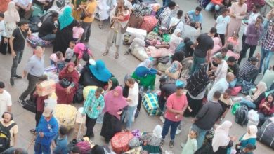 سودانيون يودعون القاهرة في رحلة العودة إلى الوطن عبر قطار مخصوص