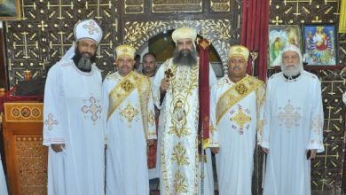 سيامة دياكونين جديدين بالفتح تحت رعاية الأنبا بيسنتي