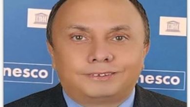 فوز الدكتور عمرو حمودة نائباً لرئيس اللجنة الدولية لعلوم المحيطات
نجاح الدكتور عمرو حمودة في منصب نائب رئيس اللجنة الدولية لعلوم المحيطات
الدكتور عمرو حمودة يحقق إنجازاً بتوليه منصب نائب رئيس اللجنة الدولية لعلوم المحيطات
فوز تاريخي للدكتور عمرو حمودة نائباً لرئيس اللجنة الحكومية الدولية لعلوم المحيطات