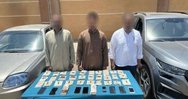الداخلية تحبط محاولة جلب شحنة أقراص مخدرة بنصف مليار جنيه.. صور
