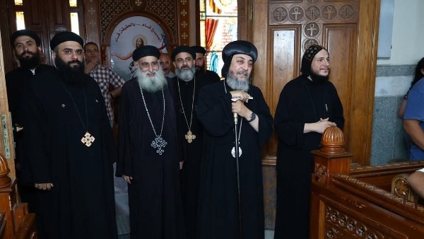لقاء شبابي مميز بإيبارشية بني مزار والبهنسا مع الأنبا أنيانوس