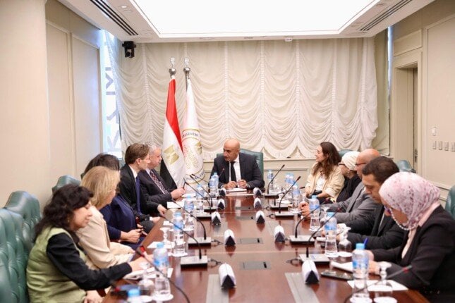 «لقاء مشترك» بين وزير التعليم والسفير الألماني حول مشروع المدارس المصرية-الألمانية