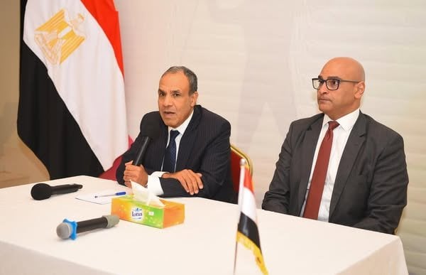 لقاء وزير الخارجية مع الجالية المصرية في بوركينا فاسو