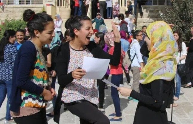 مؤسس "أمهات مصر" يحث على دعم الأبناء وتشجيعهم مهما كانت النتائج