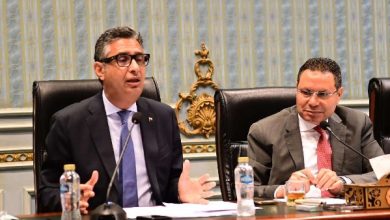 محاربة الأنيميا... وزير التموين يعلن عن إضافة الحديد وحمض الفوليك إلى رغيف الخبز
خطوة لتعزيز الصحة... وزارة التموين تضيف الحديد وحمض الفوليك لرغيف الخبز
تحقيق الأمن الغذائي... وزير التموين يؤكد إضافة الحديد وحمض الفوليك إلى رغيف الخبز
جهود الدولة لمواجهة الأنيميا... وزير التموين يكشف عن إضافة الحديد وحمض الفوليك لرغيف الخبز