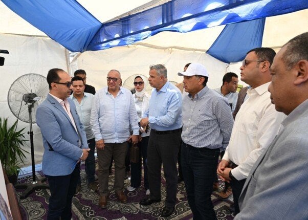 مدبولي يؤكد ضرورة تحسين واجهات عقارات كورنيش الإسكندرية مع الحفاظ على الطابع المعماري