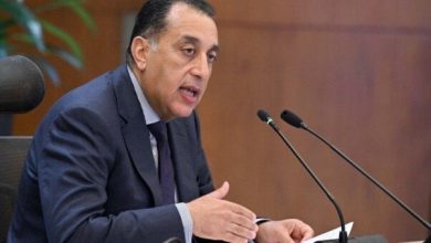 مدبولي يراقب تسليم الوحدات السكنية للموظفين في العاصمة الإدارية