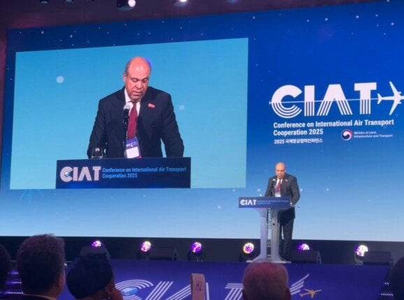 مشاركة متميزة لوزير الطيران المدني في مؤتمر «CIAT 2025» بكوريا الجنوبية