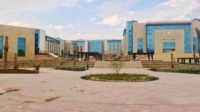 مصاريف الجامعات الأهلية 2025: تفاصيل وأوراق التقديم اللازمة