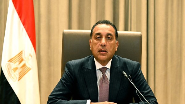 مصر تسعى للاستفادة من خبرات البريكس في مجالات الطاقة المتجددة والرقمنة والزراعة
تطلعات مصر نحو الاستفادة من تكتل البريكس في مجالات الطاقة والتنمية
البريكس كقوة عالمية: مصر تأمل في تعزيز التعاون في الطاقة المتجددة والرقمنة
مصر تركز على التعاون مع البريكس في مجالات الطاقة والزراعة والتكنولوجيا