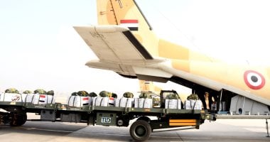 تنفيذاً لتوجيهات رئاسية.. مصر تسقط أطنان من المساعدات جواً على قطاع غزة