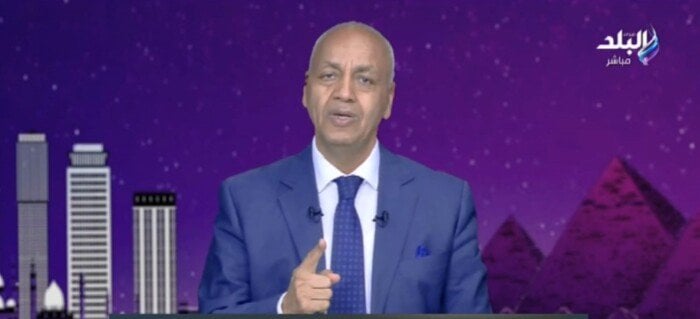 مصر تواصل الصمود بفضل قيادتها وشعبها وقدرتها على مواجهة التحديات والأزمات، بحسب مصطفى بكري