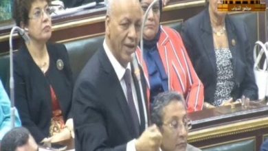 مصطفى بكري يحذر: حكومة عشوائية وقانون الإيجار القديم يقودنا إلى هاوية سحيقة