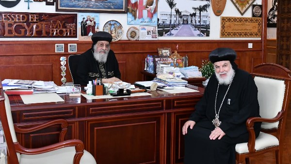 مقابلات البابا تواضروس مع الأساقفة اليوم في المقر البابوي| صور