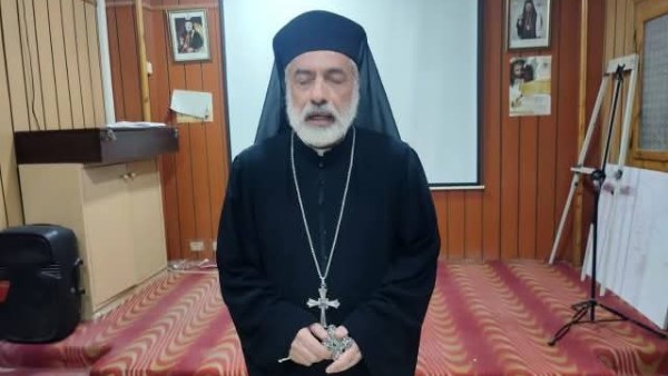 نيافة الأنبا باسيليوس فوزي يقود اجتماع خدمة يسوع السجين في المنيا للأقباط الكاثوليك