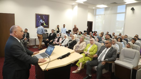 ورشة تدريبية متخصصة لكوادر "الصحة" على موازنة البرامج والأداء