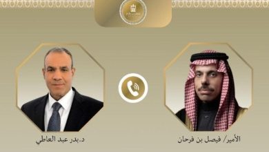 وزير الخارجية يجري اتصالاً هاتفياً مع نظيره السعودي