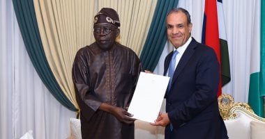 وزير الخارجية يسلم رسالة من الرئيس السيسى لرئيس جمهورية نيجيريا الاتحادية