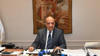 وزير الكهرباء يتفقد حريق محطة المحولات بالعاشر من رمضان
دخول وزير الكهرباء لمتابعة حريق محطة المحولات بالعاشر من رمضان
حريق محطة المحولات بالعاشر من رمضان يجذب وزير الكهرباء
زيارة عاجلة لوزير الكهرباء إثر حريق محطة المحولات بالعاشر من رمضان