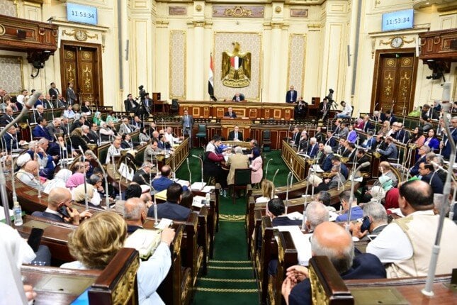 يستأنف مجلس النواب جلساته العامة الأحد