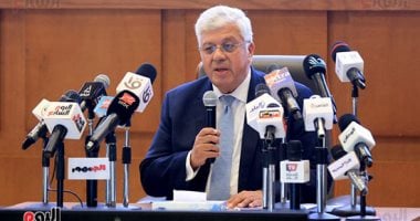 1755 طالبًا يتجاهلون رغباتهم بتنسيق المرحلة الأولى وفقًا لوزير التعليم العالي