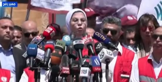 إطلاق القافلة الـ11 لغزة يُعتبر ملحمة إنسانية، وفقاً للمدير التنفيذي للهلال الأحمر المصري