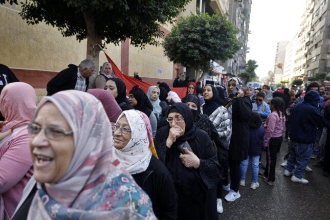 إقبال كبير من السيدات على التصويت رغم حرارة الجو حسب القومي للمرأة