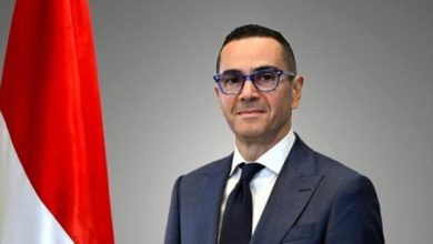 استقبال وزير الاستثمار نائبة وزير الصناعة والتجارة الفيتنامي