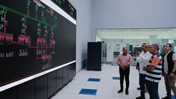 استقرار الشبكة تحت مراقبة وزير الكهرباء وجودة التغذية تثير اهتمامه