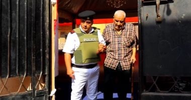 الشرطة تسهل على الناخبين الوصول إلى لجان انتخابات الشيوخ بالقاهرة...صور