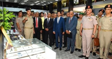 الفريق أحمد خليفة يشهد فعاليات اليوم العلمى للكلية الفنية العسكرية