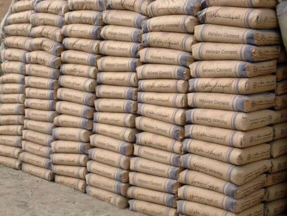 "انخفاض ملحوظ" .. سعر طن الأسمنت يتراجع بنسبة 20% في الأسواق